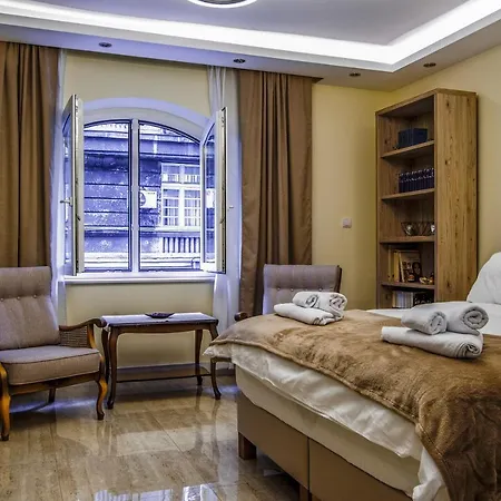N10 Apartment Belgrado Esterno foto