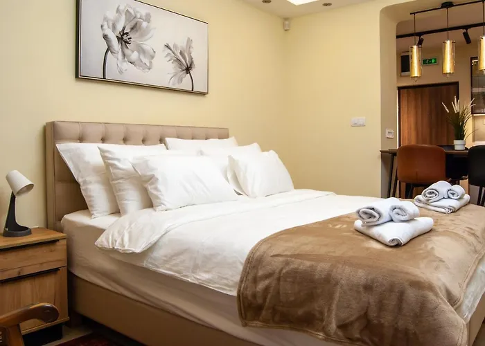 N10 Apartment
