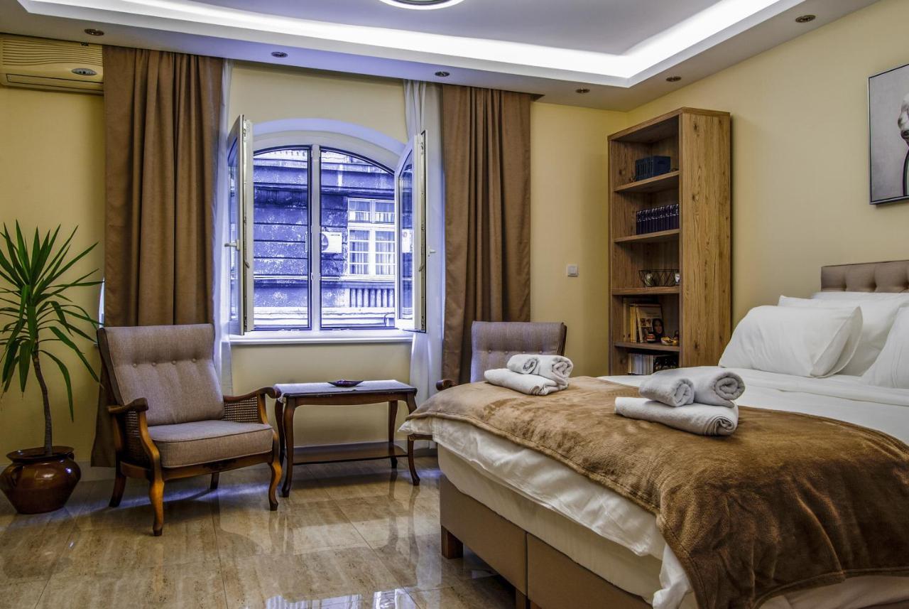 N10 * Belgrade